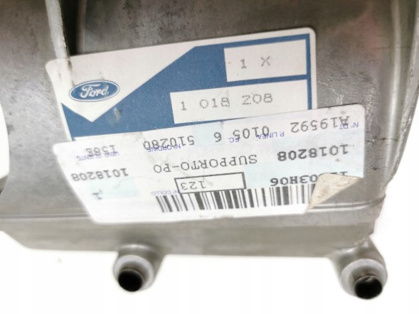 Ford OE 1018208 Power steering pump bracket ford fiesta 1995-2001 oe 1018208