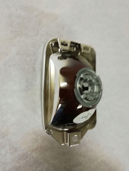 Volkswagen OE MP1-1NM12998602 Halogen right headlight lamp volkswagen passat b2 1nm12998602