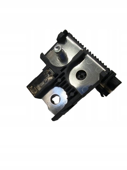Nissan OE WBEURO/NISSAN KLEMA BEZPIECZNIKI Nissan battery clamp plus fuse fuses