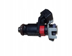 Renault OE 166007733R Injector d duster,logan ii 2.0 16v