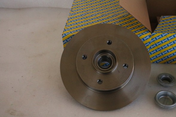 SNR KF159.63UA OEMT Snr kf159.63u brake disc