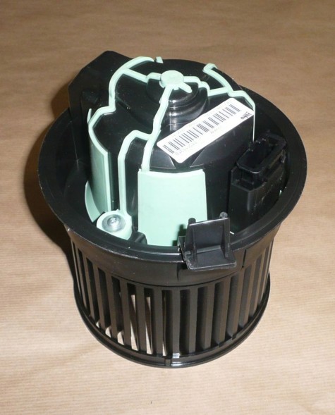 Peugeot OE  Blower 308,rcz 6441.Cz