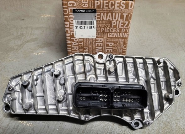 Renault OE  New original gearbox controller renault clio iv, captur 310321488r