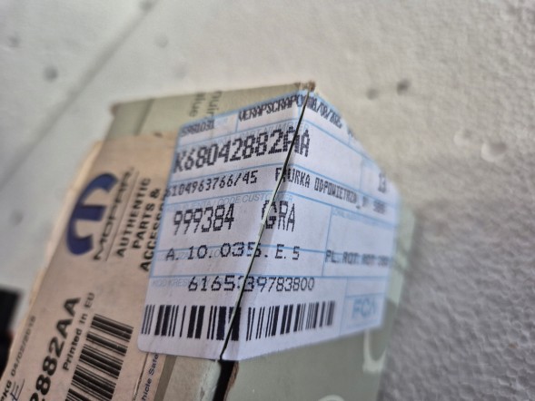 Mopar  Vent tube mopar 68042882aa dodge sprinter 2500 3500 2.7 v6 04-