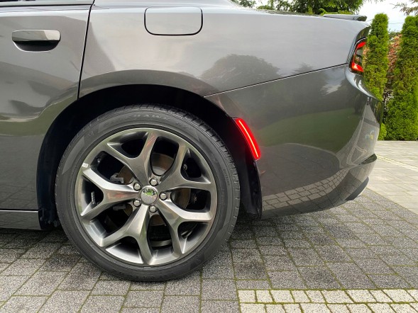 FP FP-172908 Dodge charger 2015-2023 outline smoke outline marker led front + rear