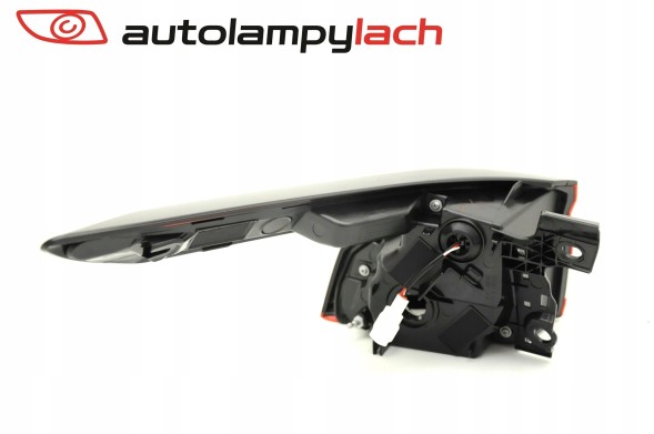 CHINA  Nissan qashqai from 21- led lamp wy21w right new