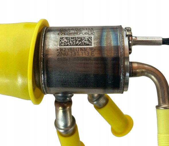 Volkswagen OE  Injector vw 2n0131113e