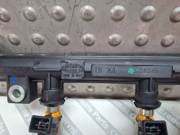 Fiat OE S26337907 Injectors strip iwp160 55195806 fiat 500 punto doblo 1.2 1.4 8v 2007-