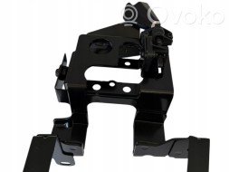 Nissan OE 28176-5DF0A Acc distronic radar sensor hood 28452-4cb0a