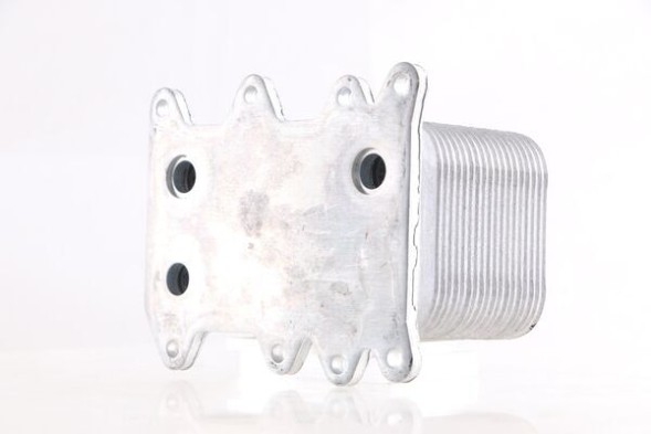 Mahle  Oil cooler, automatic transmission mahle clc 18 000s