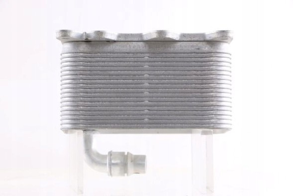 Mahle  Oil cooler, automatic transmission mahle clc 18 000s