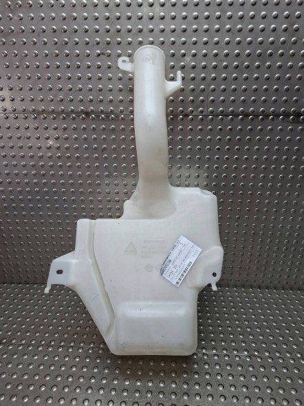 Chrysler OE 05113651AD Washer reservoir lancia voyager chrysler voyager caravan 11-