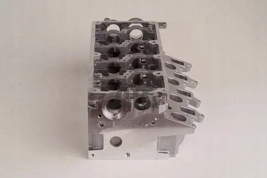 AMC  Engine head 908050 amc