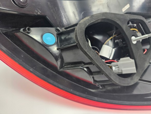 Ford OE FORD FIESTA MK7 LIFT 2012 - 2017 LAMPA TYŁ LEWY BB13405B Ford fiesta mk7 lift 2012 - 2017 lamp rear left bb13405b