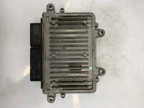 CHINA  Engine computer mercedes a6401501879 0281012159