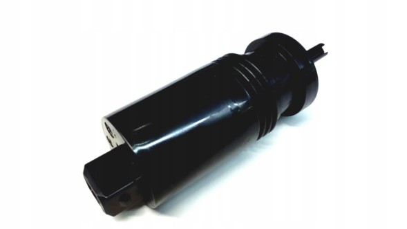 Volvo OE  Volvo xc90 front lamp washer pump oe 31283791