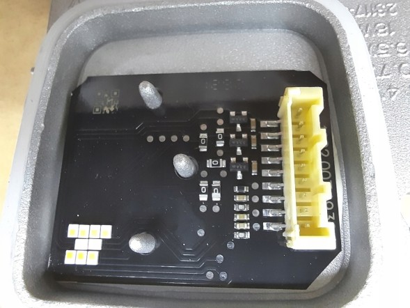 WOLLER 63119851049 LEWY Left direction led drl 9851049 for bmw 4 g22 g23 g26 g82 g83 2020-