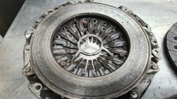 CHINA 415055210 Dual-mass wheel bmw e81/e87/e90/e60/e83/e gap 415 0552 10 415055210