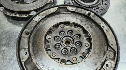 CHINA 415055210 Dual-mass wheel bmw e81/e87/e90/e60/e83/e gap 415 0552 10 415055210