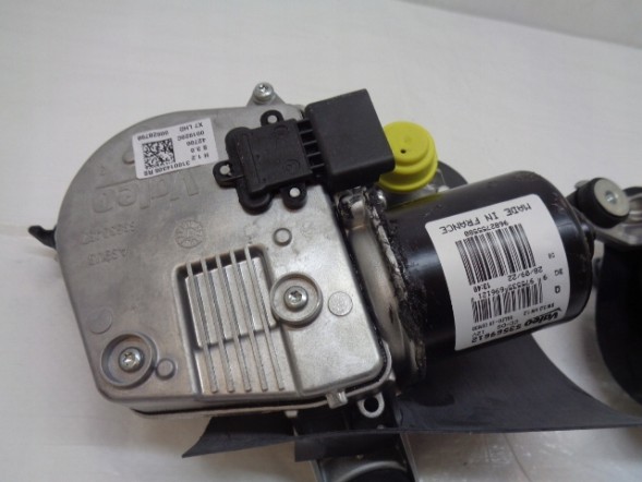 Citroen OE  Set of 2x oe wiper motor left and right front citroen c5 iii 6405lc