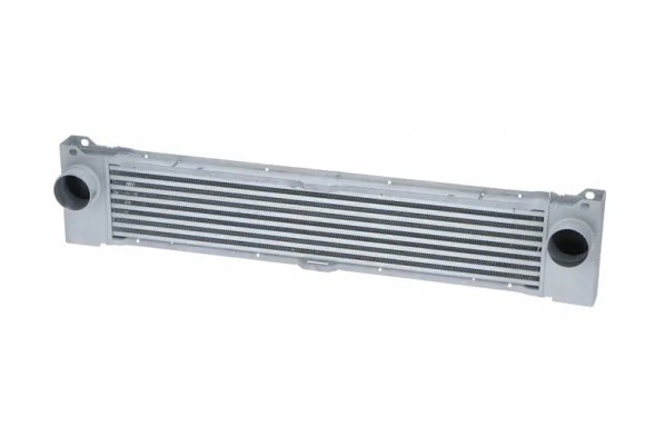 NRF  Intercooler air cooler 30902 nrf mercedes