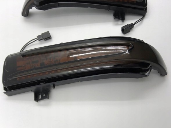 WOLLER  Flashers dynamic left right in mirrors for clc sport coupe e coupe w207