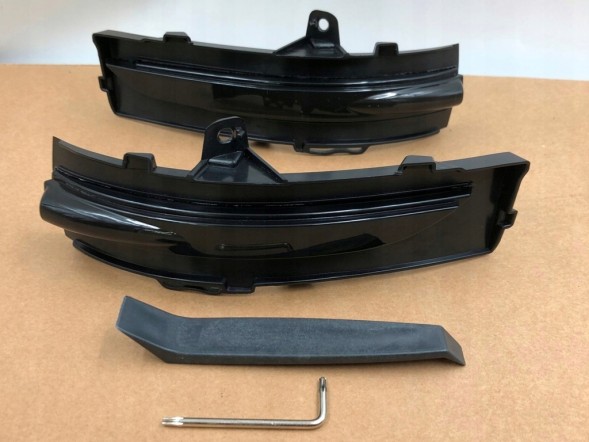 WOLLER  Led indicators dynamic side mirrors for ford edge 2015-2019