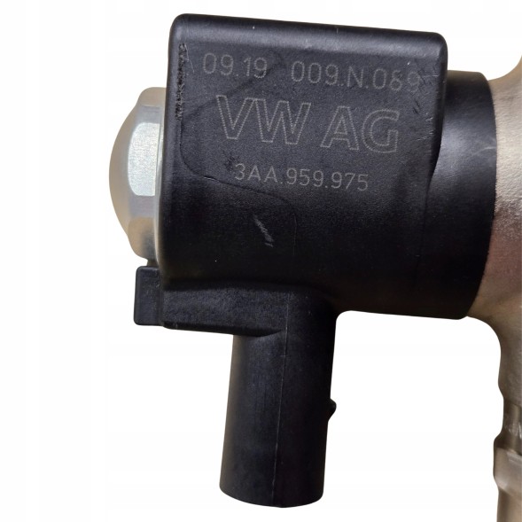 Volkswagen OE 1S0907631J Solenoid valve volkswagen oe 1s0907631j