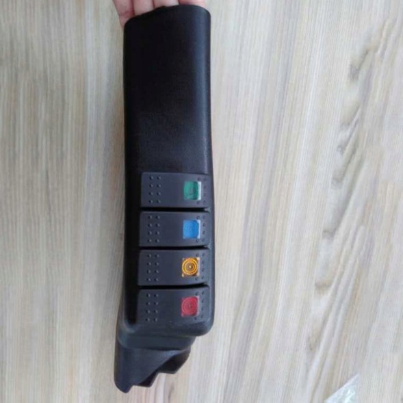 Nomadtech Panel sterowania oświetleniem słupek A Jeep Wrangler JK Lighting control panel jeep wrangler jk post a 4 switches