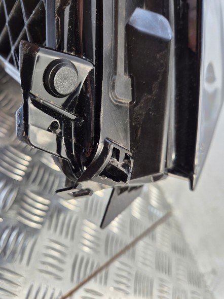 Mercedes-Benz OE markus-A2939030201 Lamp right front a2939030201 mercedes eqc w293