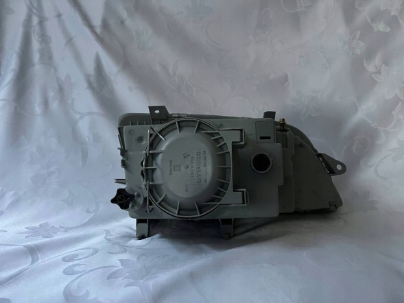 Magneti MP1-LPA792 Headlight opel omega a mp1-lpa792