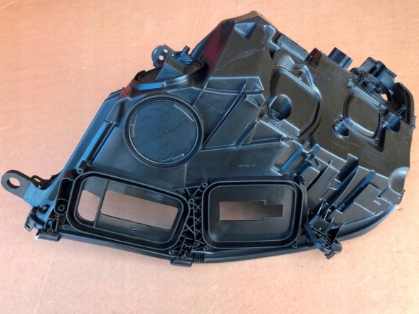 WOLLER PRAWA W223 PUSZKA Can cartridge lamp cover right front for mercedes benz class s w223