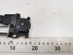 Mercedes-Benz OE A1688201042 Electric motor windscreen right mercedes-benz a class a1688201042