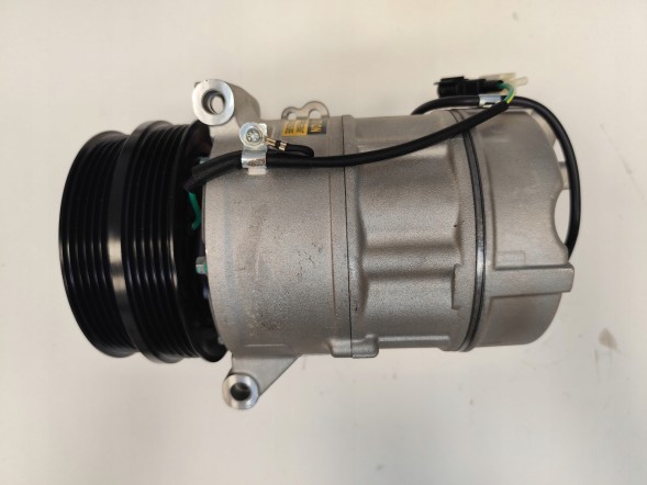 CHINA 852778N 814857 7112179R 700510921 5901K700 1.1456A 1.1456 090.815.005.310 090.815.005.090 ACP666000S VOAK303 PXC16-1687P PXC16-1687 51-0921 320176 Air conditioning compressor 36001670 volvo v40 2.0 d