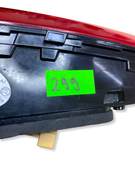 Skoda OE  Skoda enyaq iv 21- 5lg945308d rear lamp rear right original new