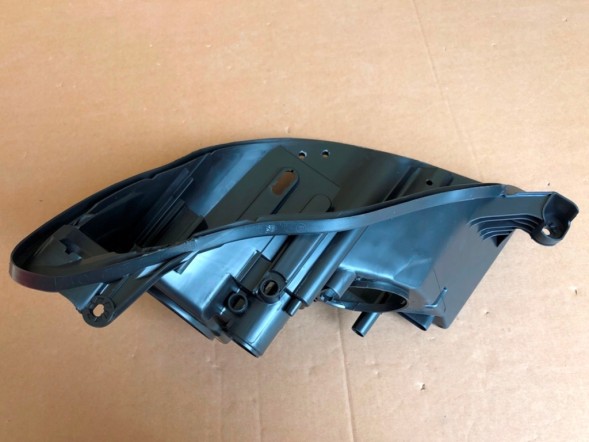 WOLLER  Front left lamp cover for mercedes benz cls beforelift lift 2004-2010