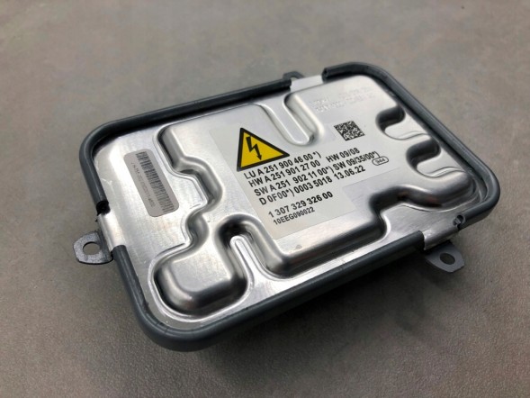 WOLLER 22743220 2273220 Xenon d1s d1r d2s d2r a2519012700 a2519021100 for mercedes w251 v251