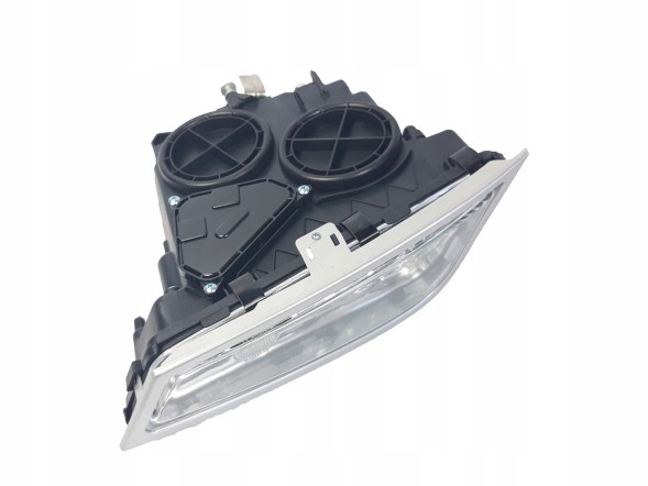 CHINA  Long-range fog halogen volvo fh13^