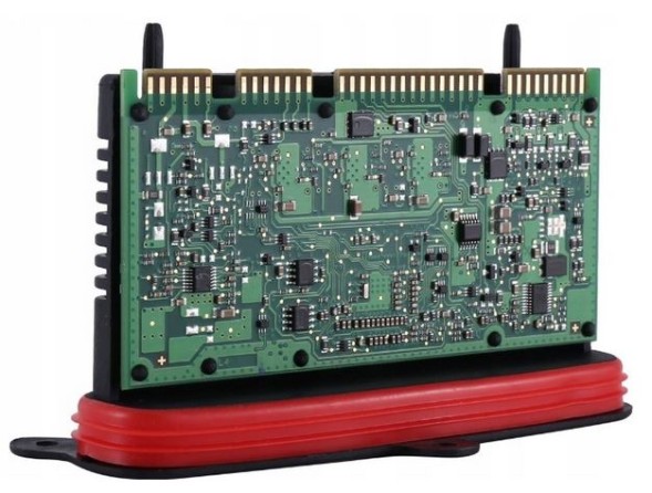 CHINA 63117440877 - DO BMW 5 F10 F11 LCI SKRETNY PO LIFT 7440877 Xenon lamp module controller for bmw 5 f10 f11 lci specific after lift 7440877