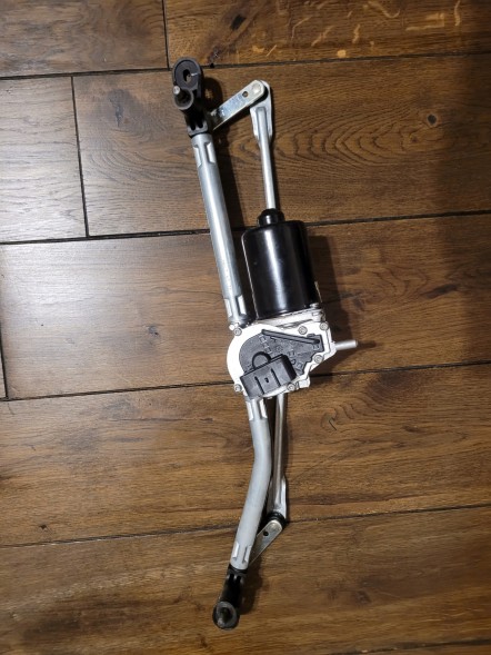 Magneti Marelli  Magneti marelli wiper mechanism 064012001010 front with fiat engine