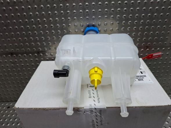 Peugeot OE S26336714 Expansion tank with sensor 1399283080 boxer 2.0 bluehdi 2017-