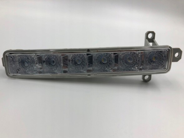 ZR  2Pcs led lights drl lamps left side right 9812662280 9812662180