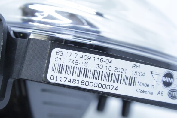 BMW OE  Halogen lamp headlight in bumper right mini f60 countryman 7409116