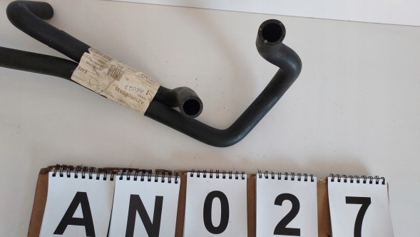 Mercedes-Benz OE A2105068935 Mercedes w210 s210 om611 om613 heating hose heating original