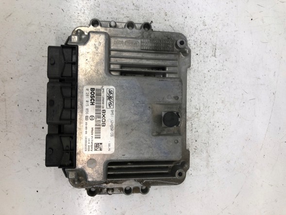CHINA KOMPUTER SILNIKA FORD 9M51-12A650-DB 0281015856 Engine computer ford 9m51-12a650-db 0281015856