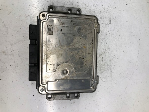 CHINA KOMPUTER SILNIKA FORD 9M51-12A650-DB 0281015856 Engine computer ford 9m51-12a650-db 0281015856