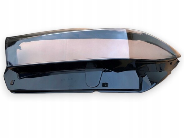 WOLLER L.169/303. Glass headlight lampshade left front for bmw 6 g32 lift 2020-2023
