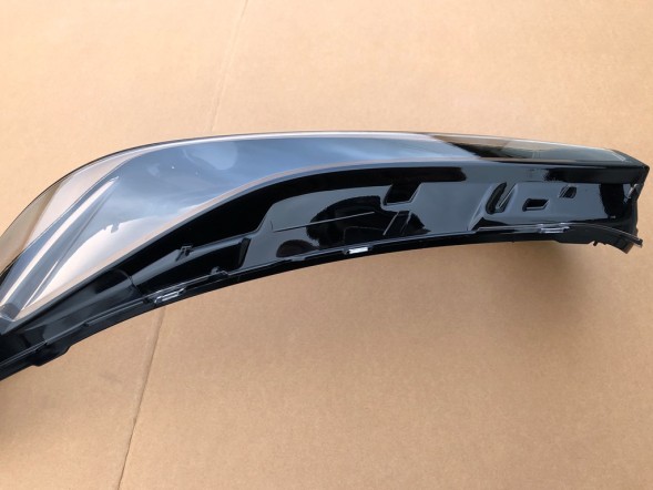 WOLLER L.169/303. Glass headlight lampshade left front for bmw 6 g32 lift 2020-2023