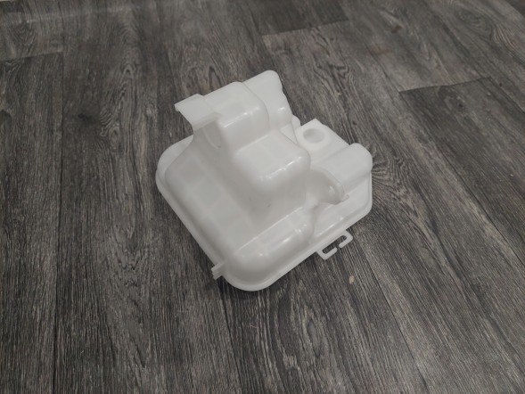 Honda OE HONDA HR-V II ZBIORNICZEK SPRYSKIWACZY 060851-505 Honda hr-v ii washer reservoir 060851-505