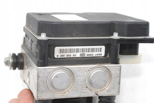 VAG AUTO CZĘŚCI \ Pump abs esp polo ibiza fabia 6r0907379ah 0265955011 0265239009 6r0614517q